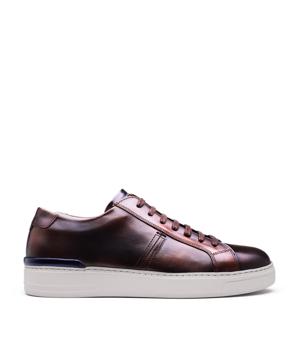 https://www.finsbury-shoes.com/10705-large_default/sneakers-riva-marron-patine.jpg