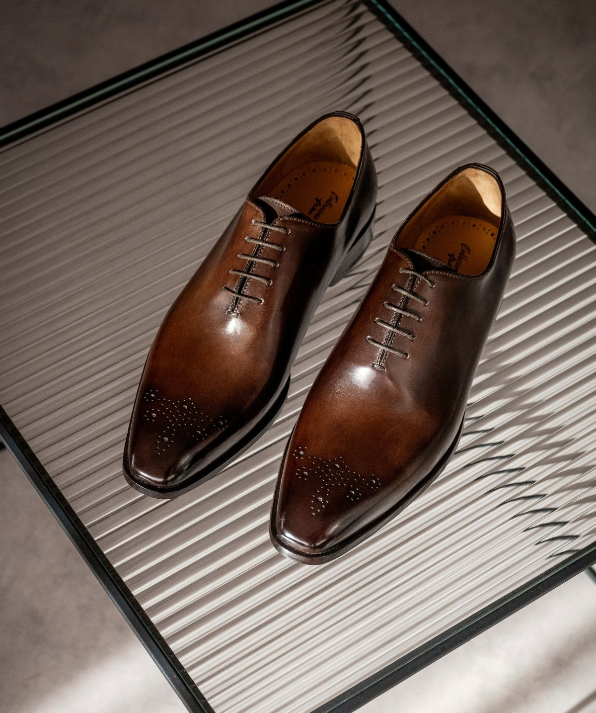 Oxford VASCO Chestnut Patina