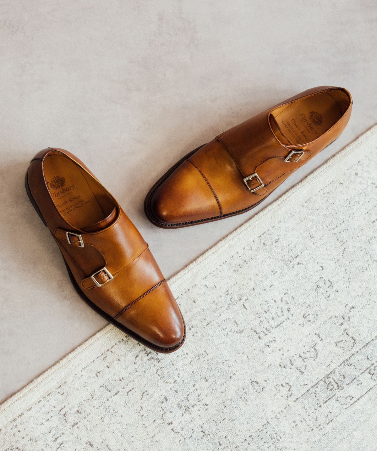 Monks CAMBRIDGE Gold Patina